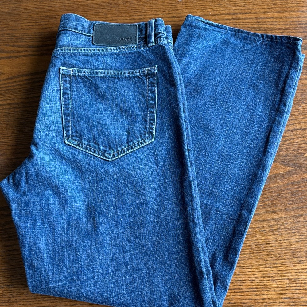 Hugo Boss Egyptian Cotton Straightleg  Jeans EUC